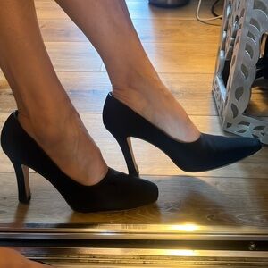 🛑 1 hour sale. Jimmy Choo, size 39, Black Heels (square toe) with original box